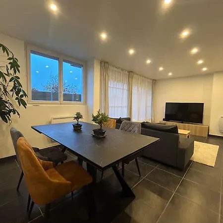 Apartment Moderne Proche Paris/orly